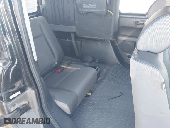 2004 Honda Element EX with VIN 5J6YH28694L021332, listed as a IAAI auction lot 42103641 with 225,771 mi miles and . Bid and sale history available at DreamBid. Image 8.