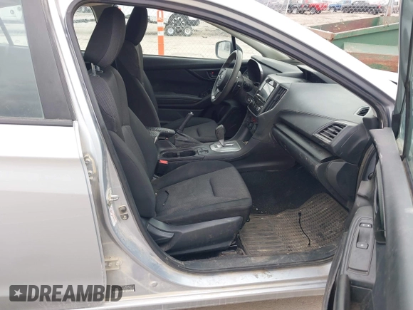 2018 Subaru Impreza Premium z VIN 4S3GKAD67J3604898, wystawiony jako IAAI lot #41694176 z przebiegiem 97 287 mil mil oraz . Historia ofert i sprzedaży dostępna na DreamBid. Obrazek 5.