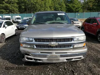 2003 Chevrolet Suburban LT with VIN 3GNGK26U73G173374, listed as a Copart auction lot 76328004 with 170,666 mi miles and Salvage Title. Bid and sale history available at carsss.com. Image 5.