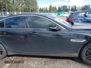 2017 Jaguar XE 35t Premium with VIN SAJAJ4BV8HA966475, listed as a IAAI auction lot 41939120 with 100,356 mi miles. Bid and sale history available at carsss.com. Image 14.