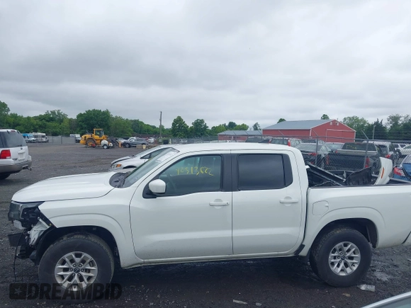 2024 Nissan Frontier S with VIN 1N6ED1EK0RN666847, listed as a IAAI auction lot 42513822 with 25,084 mi miles and . Bid and sale history available at DreamBid. Image 15.