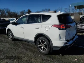 2018 Toyota RAV4 XLE with VIN 2T3WFREV2JW454202, listed as a Copart auction lot 41599855 with 144,442 mi miles and Salvage title. Bid and sale history available at DreamBid. Image 2.