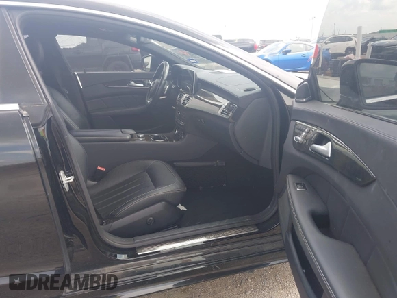 2016 Mercedes-Benz CLS 400 with VIN WDDLJ6FB6GA186580, listed as a IAAI auction lot 42123820 with 146,944 mi miles and . Bid and sale history available at DreamBid. Image 5.