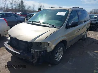 2003 Dodge Grand Caravan with VIN 2D4GP44323R191925, listed as a IAAI auction lot 41798743 with 204,264 mi miles and . Bid and sale history available at DreamBid. Image 2.