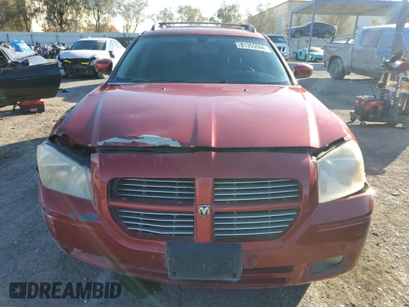 2005 Dodge Magnum RT with VIN 2D8GV582X5H124753, listed as a Copart auction lot 81355944 with 136,951 mi miles and Salvage Title. Bid and sale history available at DreamBid. Image 5.