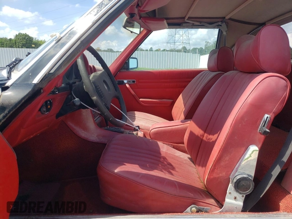 1979 Mercedes-Benz SL with VIN 10704412052292, listed as a Copart auction lot 64758035 with 146,896 mi miles and Clean title. Bid and sale history available at DreamBid. Image 7.