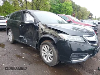2017 Acura RDX w/Technology Pkg with VIN 5J8TB4H56HL032364, listed as a IAAI auction lot 42197566 with 83,450 mi miles. Bid and sale history available at carsss.com. Image 6.