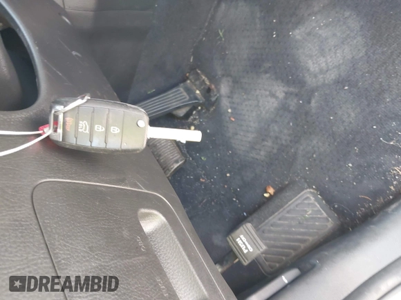 2015 Kia Sorento LX with VIN 5XYKTCA66FG646604, listed as a IAAI auction lot 42534914 with 219,529 mi miles and . Bid and sale history available at DreamBid. Image 11.