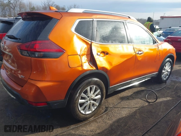 2019 Nissan Rogue SL with VIN 5N1AT2MT4KC701326, listed as a IAAI auction lot 41599675 with 100,486 mi miles and . Bid and sale history available at DreamBid. Image 4.