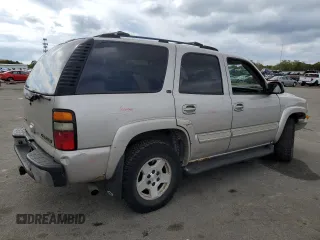 2004 Chevrolet Tahoe Z71 with VIN 1GNEK13T54R247468, listed as a Copart auction lot 73412014 with 187,699 mi miles and Salvage Title. Bid and sale history available at carsss.com. Image 3.