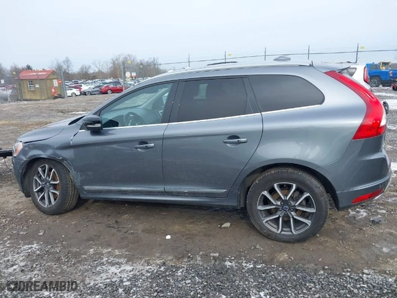 2017 Volvo XC60 Dynamic with VIN YV449MRR9H2027176, listed as a IAAI auction lot 41737473 with 111,849 mi miles. Bid and sale history available at carsss.com. Image 14.