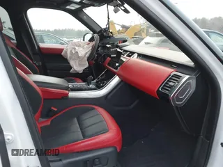 2021 Land Rover Range Rover Sport HST z VIN SALWS2RU8MA784331, wystawiony jako IAAI lot #41277697 z przebiegiem 25 340 mil mil oraz . Historia ofert i sprzedaży dostępna na DreamBid. Obrazek 5.