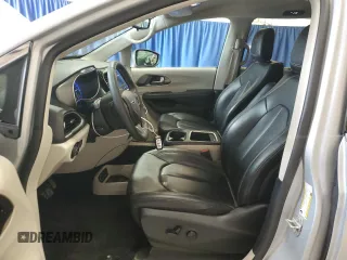 2023 Chrysler Pacifica Touring L с VIN 2C4RC1BG6PR623850, выставлен на аукционе Copart как лот 61487295 с пробегом 60 028 миль миль и Чистый • Clean title. История ставок и продаж доступна на DreamBid. Изображение 7.