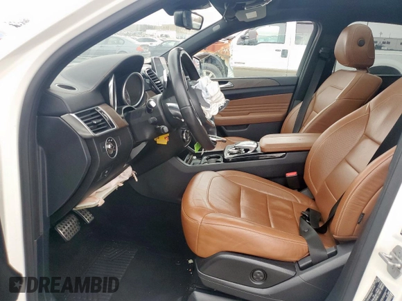 2016 Mercedes-Benz GLE 450 AMG z VIN 4JGED6EB7GA019409, wystawiony jako Copart lot #47245745 z przebiegiem 131 274 mil mil oraz Tytuł czysty. Historia ofert i sprzedaży dostępna na DreamBid. Obrazek 7.