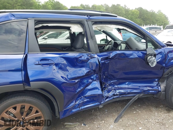 2025 Subaru Forester Special Sports with VIN JF2SLDHC9SH420996, listed as a IAAI auction lot 42470171 with Not provided miles and . Bid and sale history available at DreamBid. Image 14.
