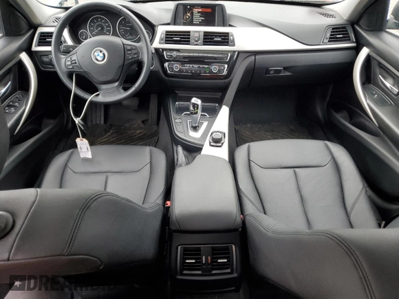 2017 BMW 3 Series 320i xDrive with VIN WBA8E5G32HNU45465, listed as a Copart auction lot 53291015 with 38,728 mi miles and Salvage title. Bid and sale history available at DreamBid. Image 8.