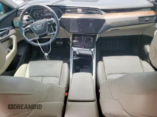 2019 Audi e-tron Prestige с VIN WA1VABGE1KB011946, выставлен на аукционе Copart как лот 56902655 с пробегом 43 898 миль миль и Списание • Salvage title. История ставок и продаж доступна на DreamBid. Изображение 8.