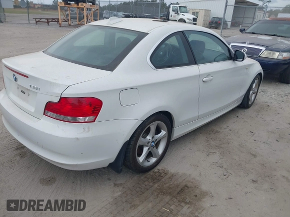 2010 BMW 1 Series 128i with VIN WBAUP9C58AVL89335, listed as a IAAI auction lot 41853847 with Not Provided miles and . Bid and sale history available at carsss.com. Image 4.
