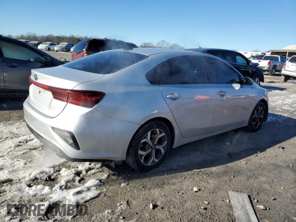 2021 Kia Forte LXS with VIN 3KPF24AD4ME329049, listed as a Copart auction lot 88162765 with 96,067 mi miles and Salvage Title. Bid and sale history available at DreamBid. Image 3.