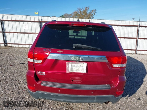 2013 Jeep Grand Cherokee Laredo with VIN 1C4RJEAG6DC636780, listed as a IAAI auction lot 41127701 with 135,026 mi miles. Bid and sale history available at carsss.com. Image 17.