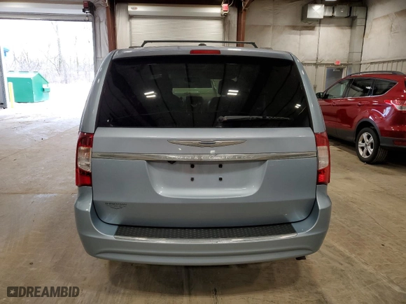 2013 Chrysler Town & Country Touring with VIN 2C4RC1BGXDR603998, listed as a Copart auction lot 52190375 with 126,068 mi miles and Clean Title. Bid and sale history available at carsss.com. Image 6.