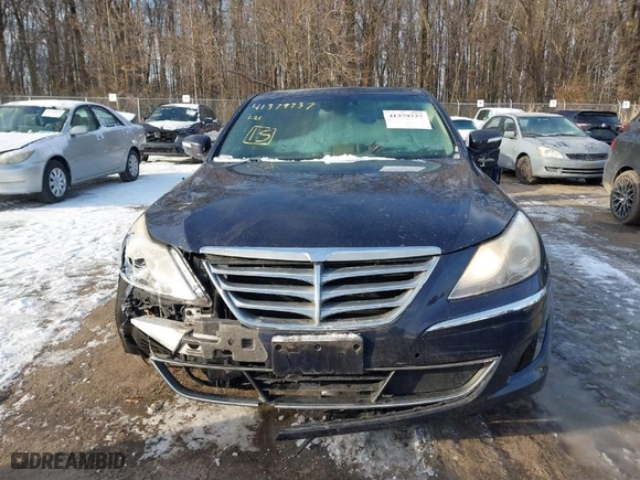 2012 Hyundai Genesis 4.6L with VIN KMHGC4DF5CU207309, listed as a IAAI auction lot 41379737 with 124,992 mi miles. Bid and sale history available at carsss.com. Image 13.