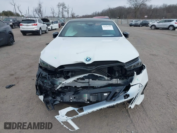 2024 BMW i5 M60 with VIN WBY43FK07RCP53740, listed as a IAAI auction lot 41639714 with 1,819 mi miles and . Bid and sale history available at DreamBid. Image 12.