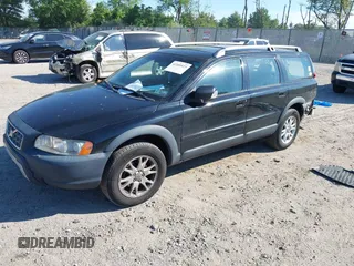 2007 Volvo XC70 z VIN YV4SZ592671277477, wystawiony jako IAAI lot #42209973 z przebiegiem 157 743 mil mil oraz . Historia ofert i sprzedaży dostępna na DreamBid. Obrazek 2.