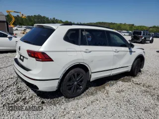 2022 Volkswagen Tiguan SE R-Line Black with VIN 3VVCB7AX5NM058171, listed as a Copart auction lot 51778885 with 61,196 mi miles and Salvage Title. Bid and sale history available at DreamBid. Image 3.