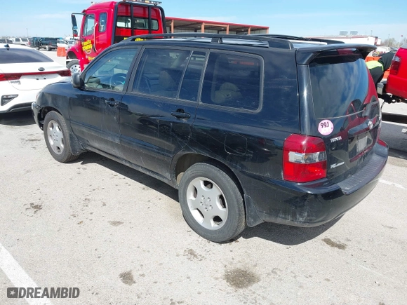 2004 Toyota Highlander with VIN JTEEP21AX40008810, listed as a IAAI auction lot 41877008 with 215,800 mi miles. Bid and sale history available at carsss.com. Image 3.