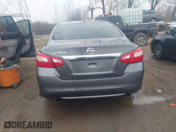 2017 Nissan Altima SR z VIN 1N4AL3AP6HC481669, wystawiony jako IAAI lot #41545375 z przebiegiem 93 271 mil mil oraz . Historia ofert i sprzedaży dostępna na DreamBid. Obrazek 16.