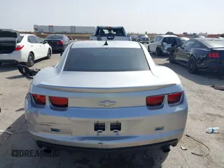 2013 Chevrolet Camaro LS с VIN 2G1FA1E32D9131600, выставлен на аукционе IAAI как лот 41742765 с пробегом 184 660 миль миль и . История ставок и продаж доступна на DreamBid. Изображение 16.