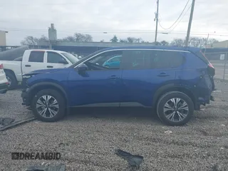 2022 Nissan Rogue SV with VIN 5N1BT3BB1NC686793, listed as a IAAI auction lot 40963002 with 34,559 mi miles. Bid and sale history available at carsss.com. Image 14.