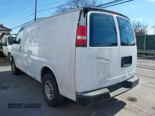 2008 Chevrolet Express Cargo Van with VIN 1GCGG25C281134247, listed as a IAAI auction lot 41876294 with 161,946 mi miles. Bid and sale history available at carsss.com. Image 3.