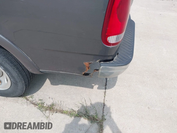 2003 Ford F-150 XL with VIN 1FTRF18L53NB39946, listed as a IAAI auction lot 42416342 with 281,541 mi miles and . Bid and sale history available at DreamBid. Image 12.