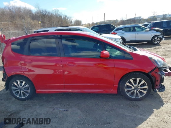 2013 Honda Fit Sport with VIN JHMGE8H57DC070211, listed as a IAAI auction lot 41866545 with 113,235 mi miles. Bid and sale history available at carsss.com. Image 14.