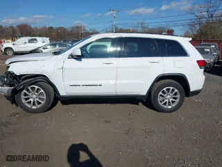 2022 Jeep Grand Cherokee WK Laredo X with VIN 1C4RJFAG8NC120492, listed as a IAAI auction lot 40787713 with 67,688 mi miles. Bid and sale history available at carsss.com. Image 14.