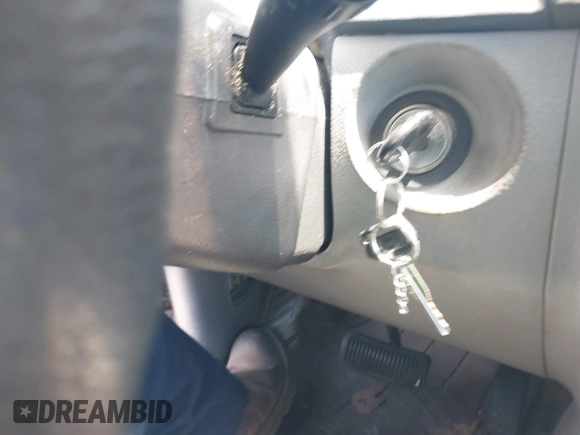 2006 Kia Sorento LX with VIN KNDJD733865509532, listed as a IAAI auction lot 42137155 with 209,149 mi miles and . Bid and sale history available at DreamBid. Image 11.