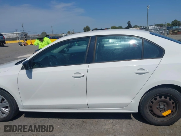2012 Volkswagen Jetta S with VIN 3VW2K7AJ4CM395270, listed as a IAAI auction lot 42442811 with 164,952 mi miles and . Bid and sale history available at DreamBid. Image 15.