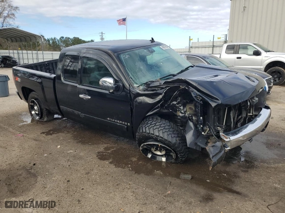 2007 Chevrolet Silverado 1500 LTZ with VIN 1GCEK19J67Z628104, listed as a Copart auction lot 86079934 with 326,182 mi miles and Salvage Title. Bid and sale history available at carsss.com. Image 4.