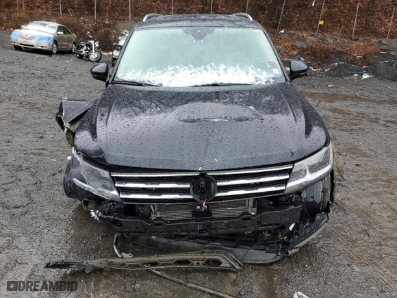2021 Volkswagen Tiguan SE with VIN 3VV2B7AX5MM002564, listed as a Copart auction lot 81815144 with 0 mi miles and Non Repairable. Bid and sale history available at carsss.com. Image 5.