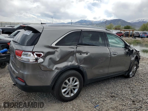 2016 Kia Sorento LX z VIN 5XYPGDA51GG134435, wystawiony jako Copart lot #54789715 z przebiegiem 122 743 mil mil oraz Szkoda całkowita • Salvage title. Historia ofert i sprzedaży dostępna na DreamBid. Obrazek 3.