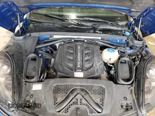 2016 Porsche Macan S with VIN WP1AB2A57GLB54877, listed as a Copart auction lot 61536615 with 123,130 mi miles and Salvage title. Bid and sale history available at DreamBid. Image 12.