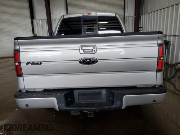 2013 Ford F-150 XL z VIN 1FTFW1ET9DKG43698, wystawiony jako Copart lot #61673695 z przebiegiem 134 123 mil mil oraz Czysty tytuł • Clean title. Historia ofert i sprzedaży dostępna na DreamBid. Obrazek 6.
