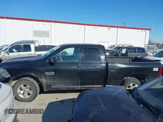 2013 Ram 1500 SLT z VIN 1C6RR7GP3DS553171, wystawiony jako IAAI lot #41295214 z przebiegiem 207 390 mil mil oraz . Historia ofert i sprzedaży dostępna na DreamBid. Obrazek 14.