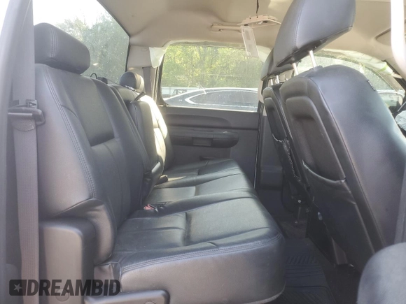 2011 Chevrolet Silverado 1500 LT with VIN 3GCPCSE03BG371260, listed as a Copart auction lot 52229825 with 145,108 mi miles and Salvage Title. Bid and sale history available at DreamBid. Image 10.