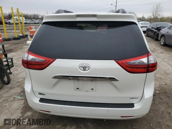 2020 Toyota Sienna XLE Auto Access Seat with VIN 5TDYZ3DCXLS049285, listed as a Copart auction lot 51261785 with 152,423 mi miles and Salvage Title. Bid and sale history available at carsss.com. Image 6.