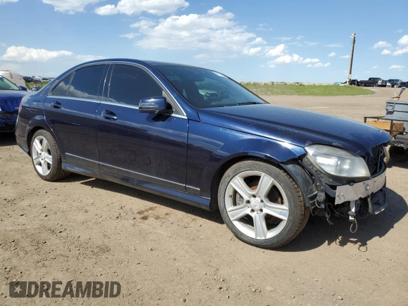 2013 Mercedes-Benz C 300 Sport z VIN WDDGF8AB6DA836770, wystawiony jako Copart lot #59181105 z przebiegiem 153 471 mil mil oraz Szkoda całkowita • Salvage title. Historia ofert i sprzedaży dostępna na DreamBid. Obrazek 4.