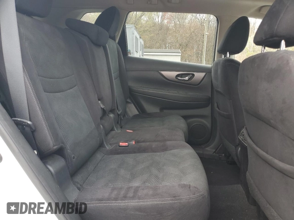 2014 Nissan Rogue SV with VIN 5N1AT2MV3EC869206, listed as a Copart auction lot 53139025 with 135,503 mi miles and Salvage Title. Bid and sale history available at carsss.com. Image 12.