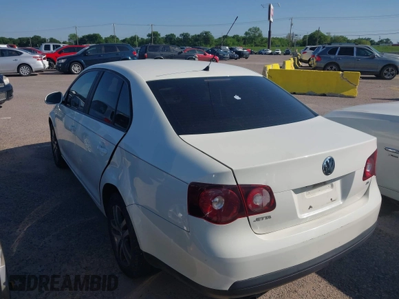 2008 Volkswagen Jetta Sedan S with VIN 3VWJM71K78M180956, listed as a IAAI auction lot 41969958 with 1 mi miles. Bid and sale history available at carsss.com. Image 3.